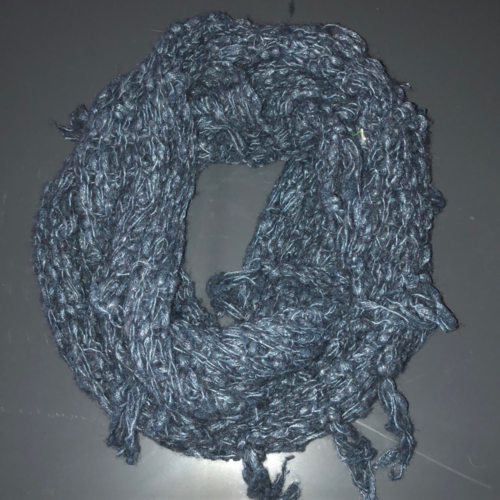 Urban outfitters brand marbled blue infinity scarf